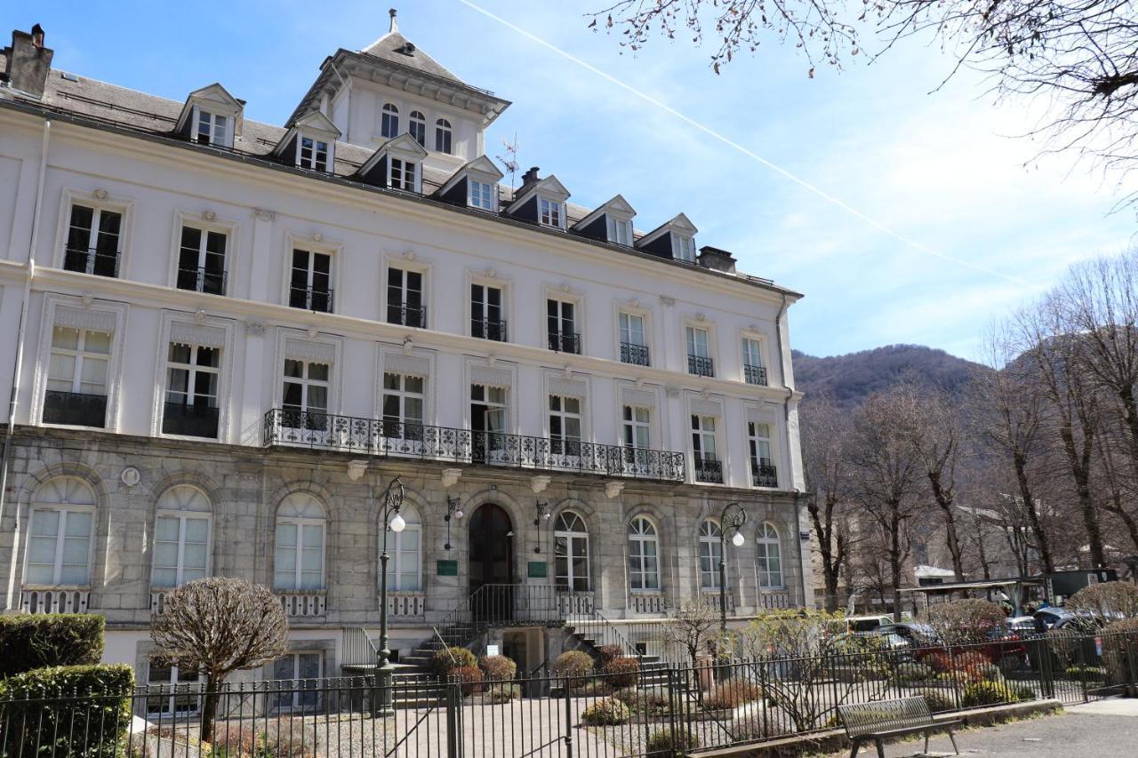 Ferienwohnung Le Palais D'Etigny Bagnères-de-Luchon Exterior foto